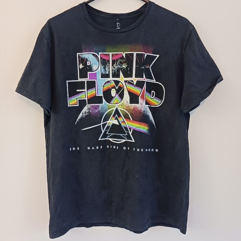 Pink Floyd Graphic Tee - "Dark Side of‎ the Moon" Size L, 100% Cotton